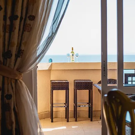 Апартамент Наташа Apartament Rawda